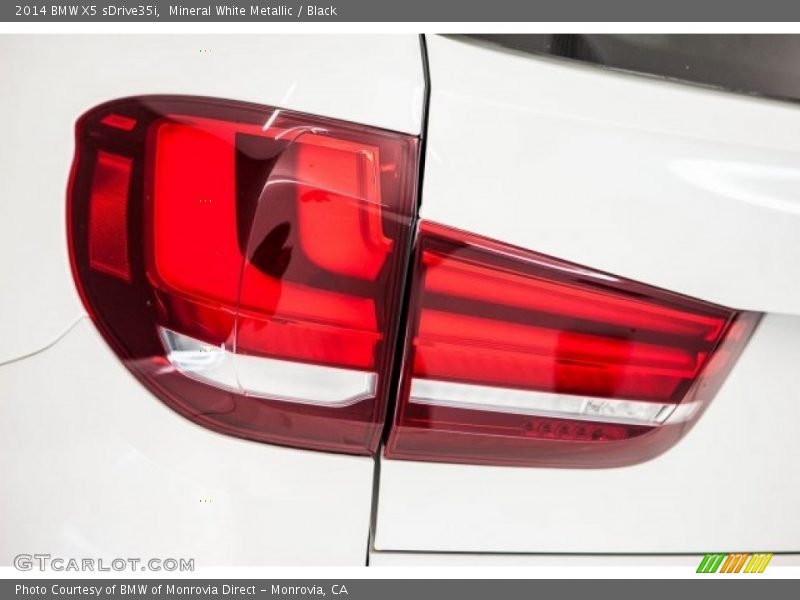 Mineral White Metallic / Black 2014 BMW X5 sDrive35i