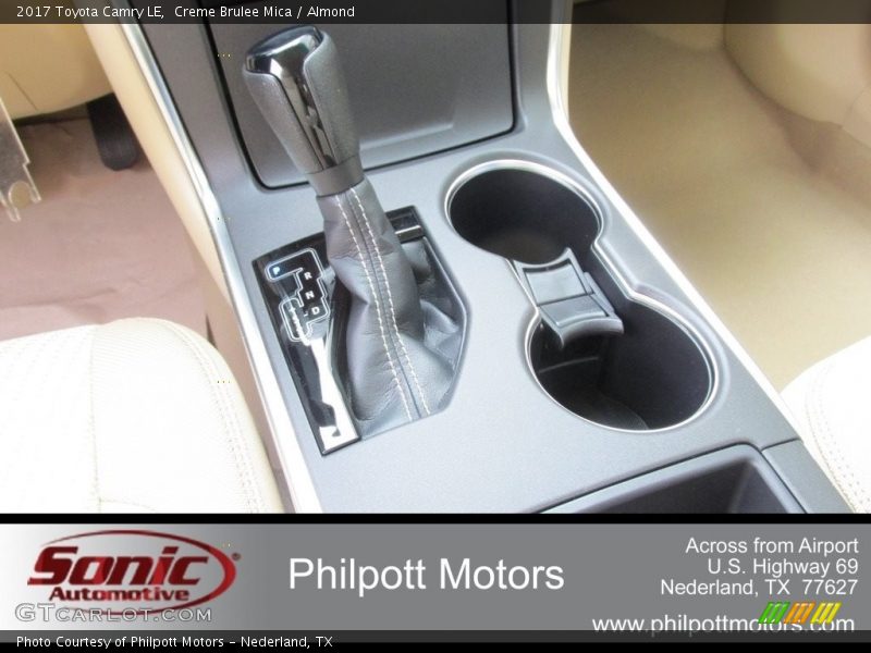 Creme Brulee Mica / Almond 2017 Toyota Camry LE