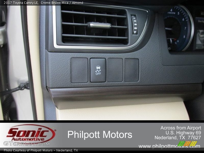 Creme Brulee Mica / Almond 2017 Toyota Camry LE