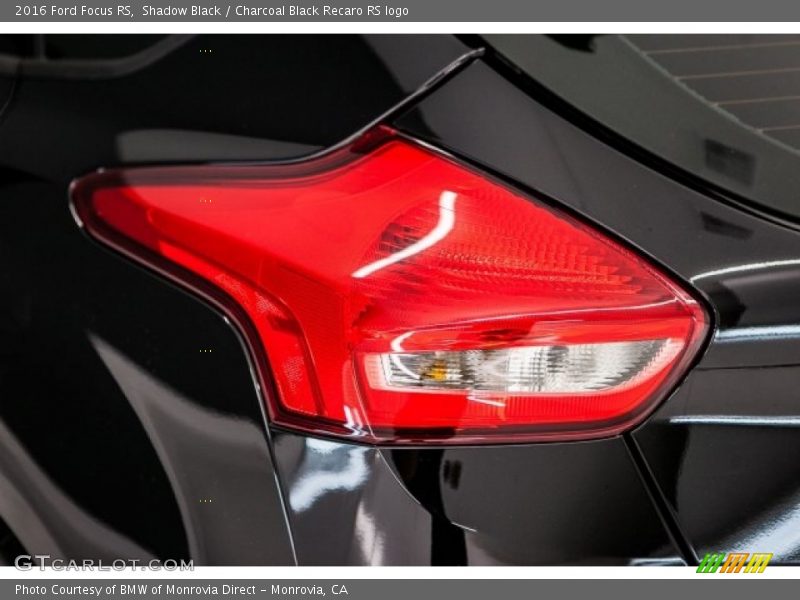 Shadow Black / Charcoal Black Recaro RS logo 2016 Ford Focus RS