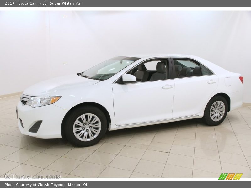 Super White / Ash 2014 Toyota Camry LE