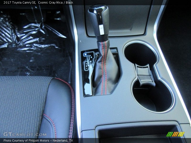 Cosmic Gray Mica / Black 2017 Toyota Camry SE