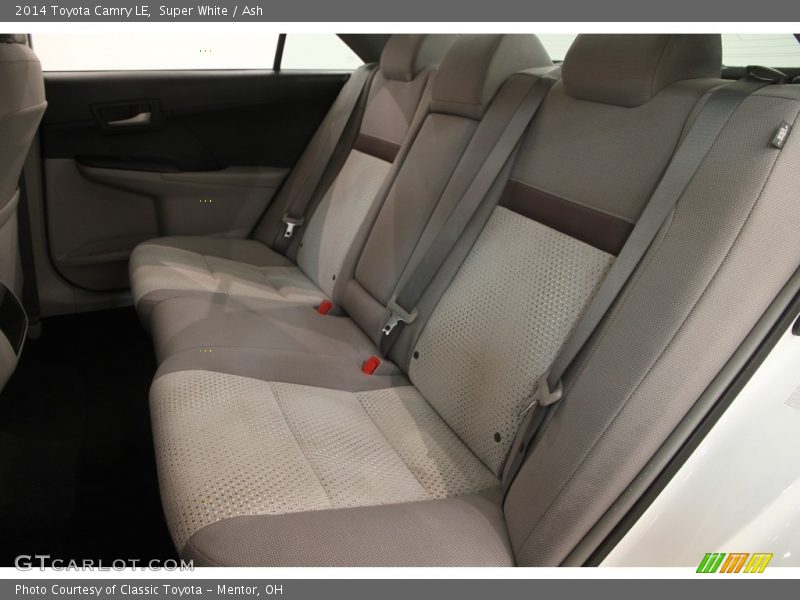 Super White / Ash 2014 Toyota Camry LE