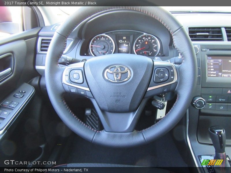 Midnight Black Metallic / Black 2017 Toyota Camry SE