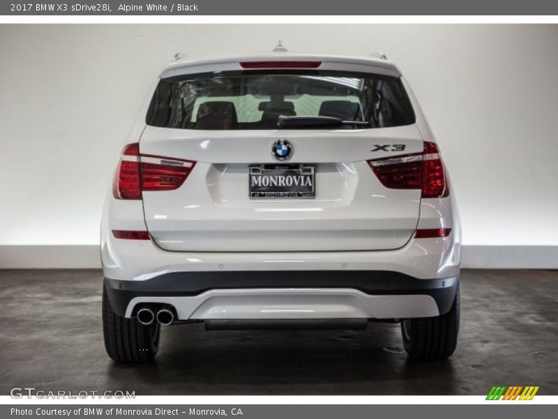 Alpine White / Black 2017 BMW X3 sDrive28i