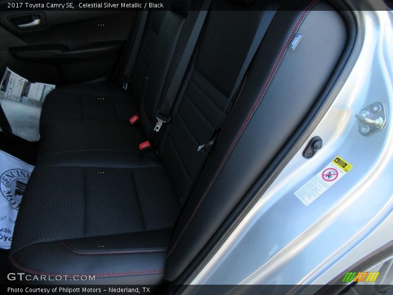 Celestial Silver Metallic / Black 2017 Toyota Camry SE