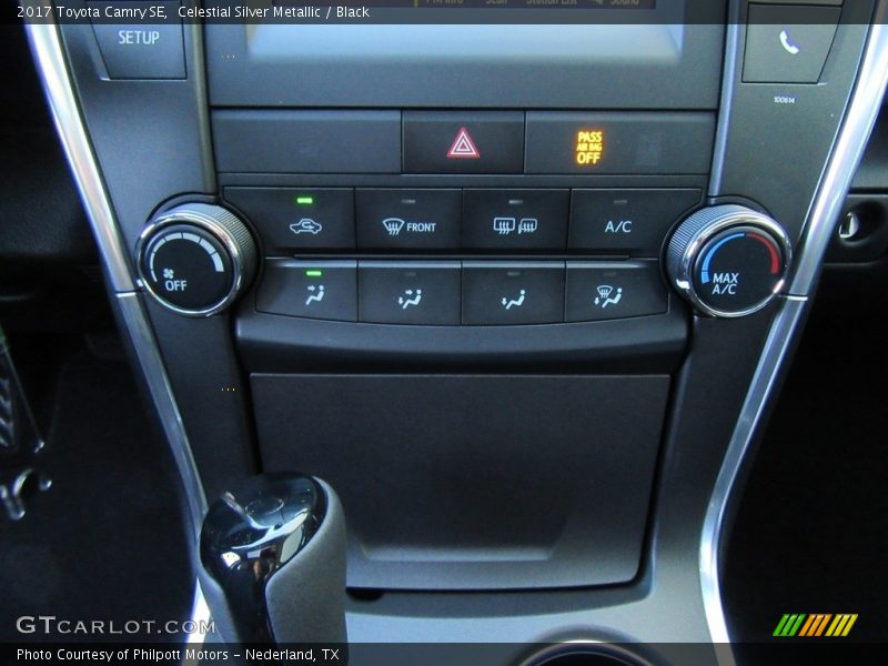 Celestial Silver Metallic / Black 2017 Toyota Camry SE