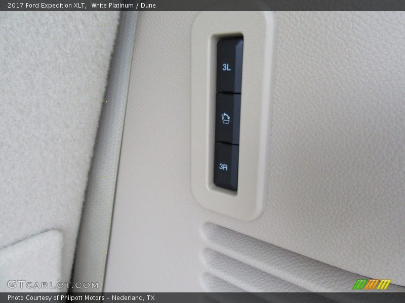 White Platinum / Dune 2017 Ford Expedition XLT