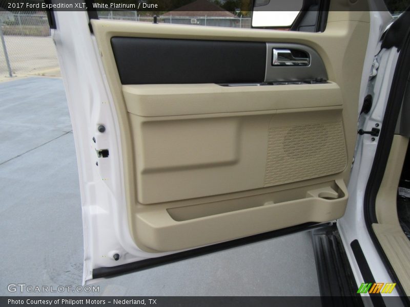 White Platinum / Dune 2017 Ford Expedition XLT