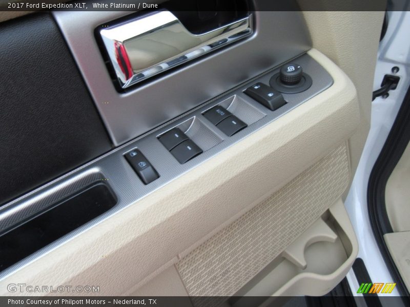 White Platinum / Dune 2017 Ford Expedition XLT