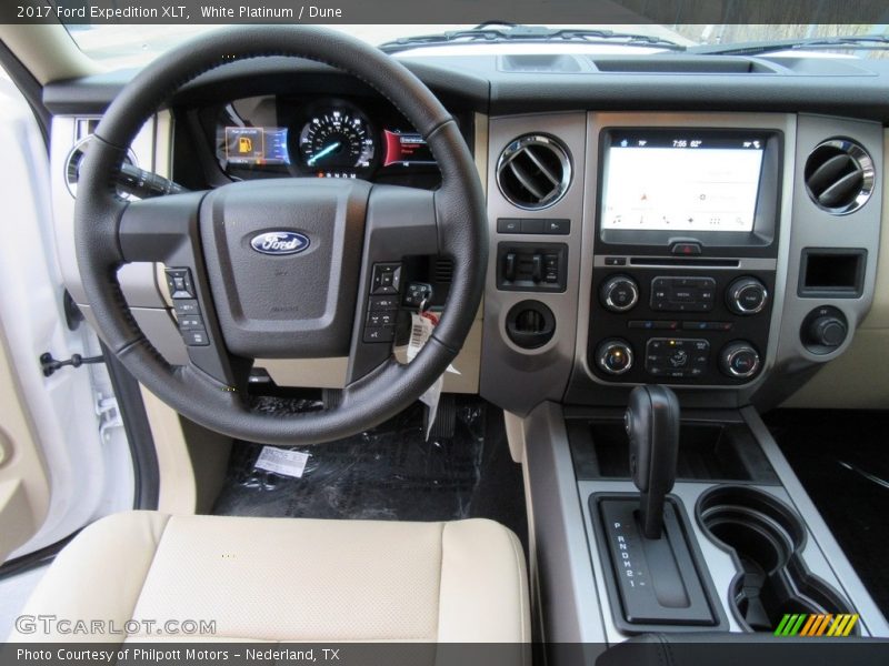 White Platinum / Dune 2017 Ford Expedition XLT
