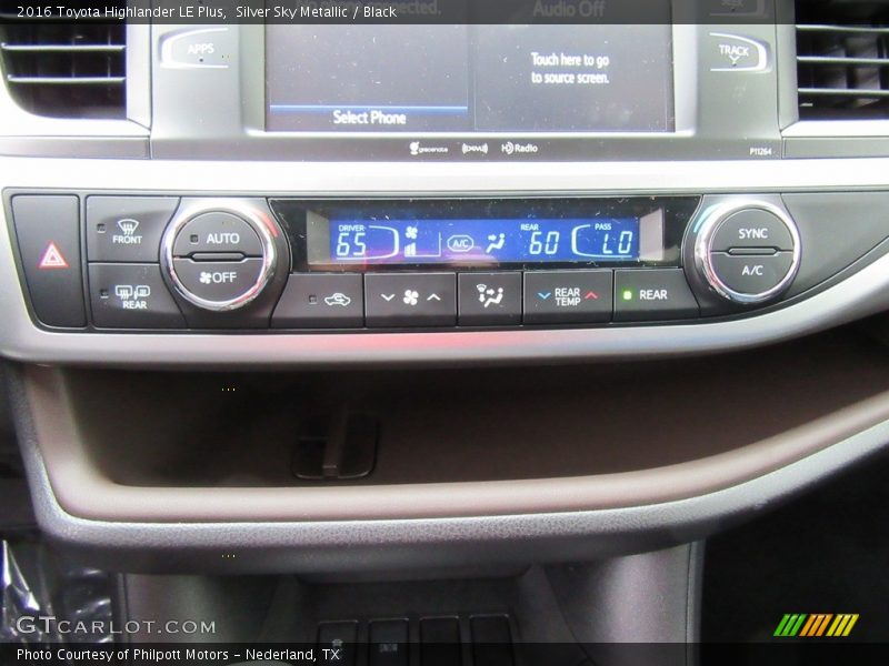Controls of 2016 Highlander LE Plus