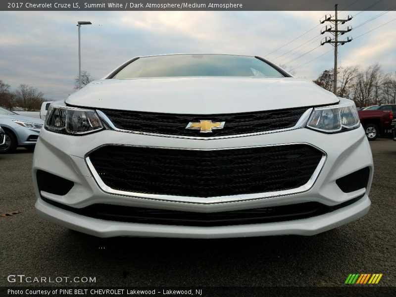 Summit White / Dark Atmosphere/Medium Atmosphere 2017 Chevrolet Cruze LS