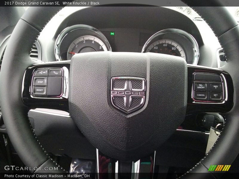 White Knuckle / Black 2017 Dodge Grand Caravan SE