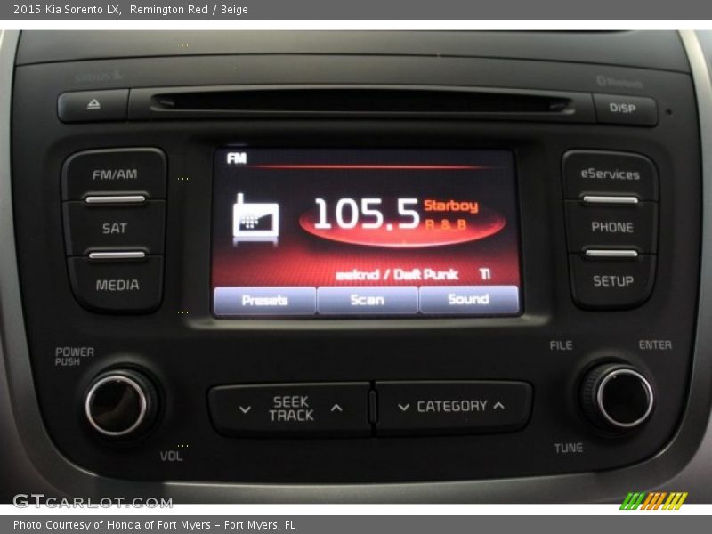Remington Red / Beige 2015 Kia Sorento LX