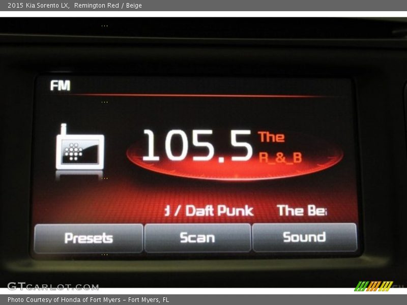 Remington Red / Beige 2015 Kia Sorento LX