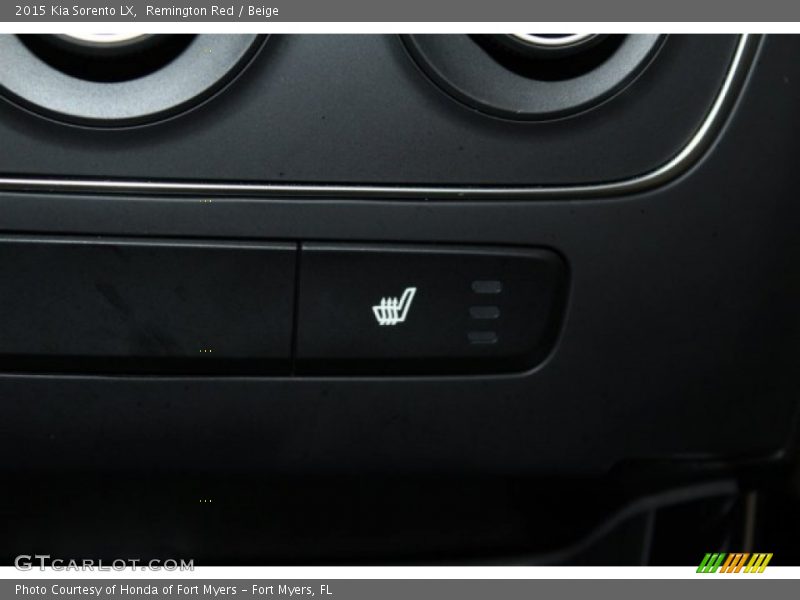 Remington Red / Beige 2015 Kia Sorento LX