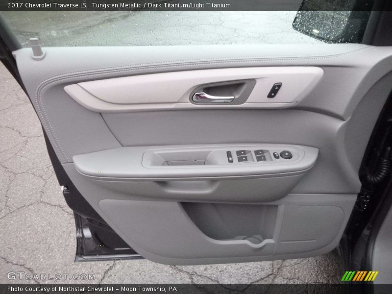 Tungsten Metallic / Dark Titanium/Light Titanium 2017 Chevrolet Traverse LS