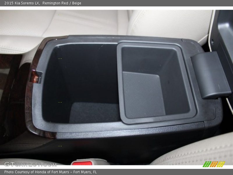 Remington Red / Beige 2015 Kia Sorento LX
