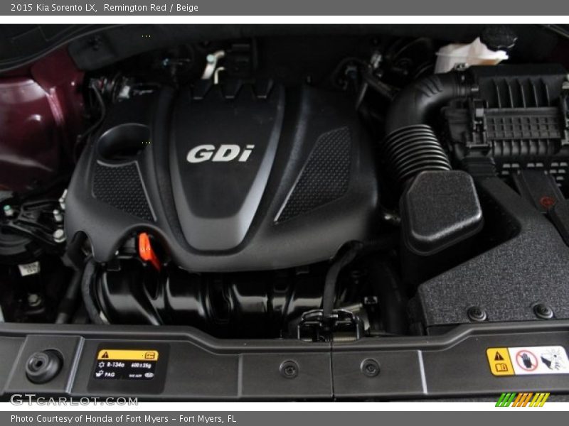 Remington Red / Beige 2015 Kia Sorento LX