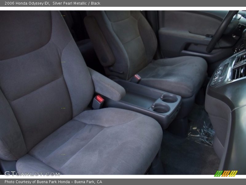 Silver Pearl Metallic / Black 2006 Honda Odyssey EX
