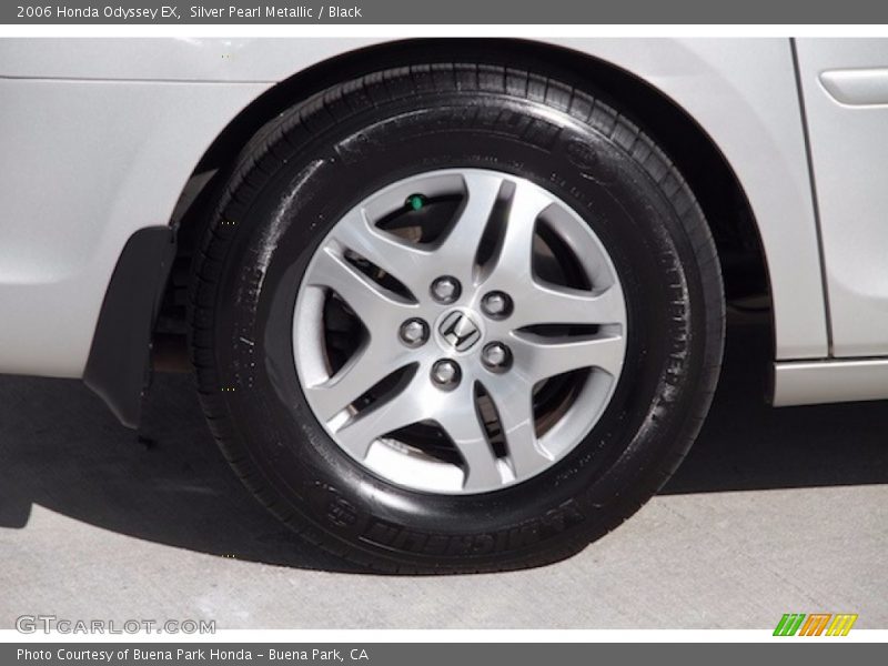 Silver Pearl Metallic / Black 2006 Honda Odyssey EX