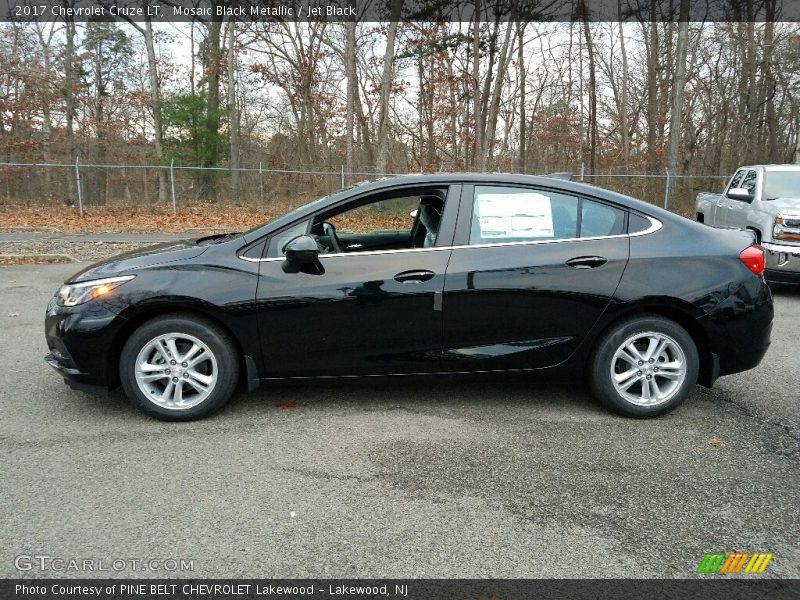 Mosaic Black Metallic / Jet Black 2017 Chevrolet Cruze LT
