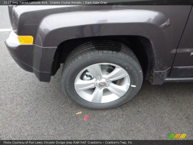 Granite Crystal Metallic / Dark Slate Gray 2017 Jeep Patriot Latitude 4x4