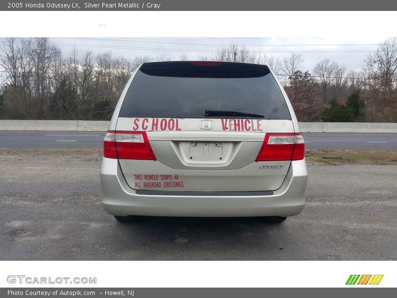 Silver Pearl Metallic / Gray 2005 Honda Odyssey LX