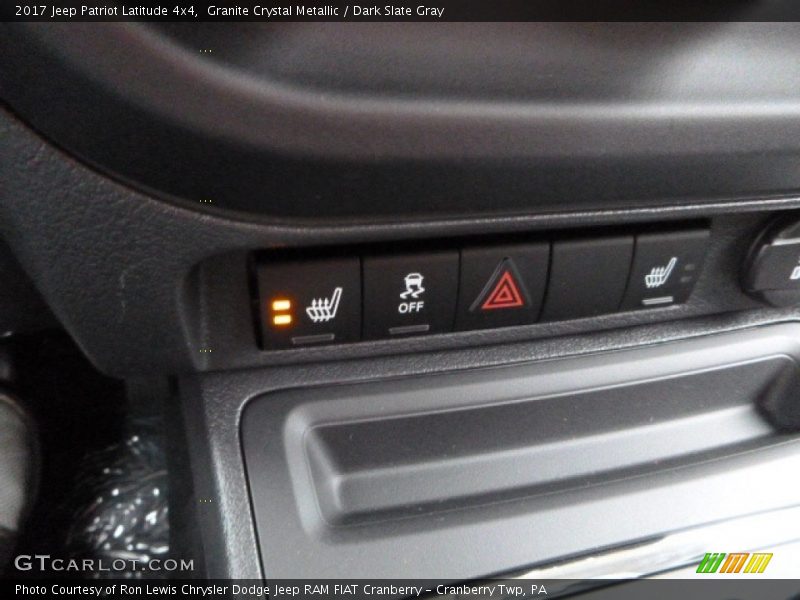 Granite Crystal Metallic / Dark Slate Gray 2017 Jeep Patriot Latitude 4x4