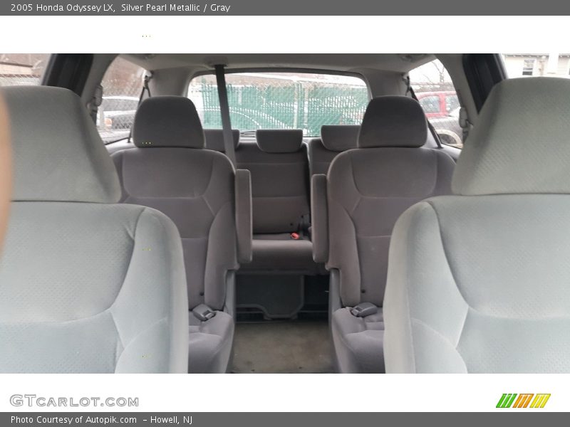 Silver Pearl Metallic / Gray 2005 Honda Odyssey LX