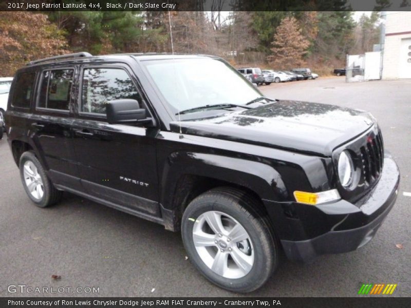 Black / Dark Slate Gray 2017 Jeep Patriot Latitude 4x4