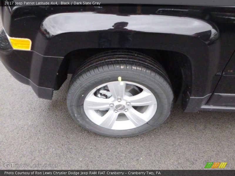 Black / Dark Slate Gray 2017 Jeep Patriot Latitude 4x4