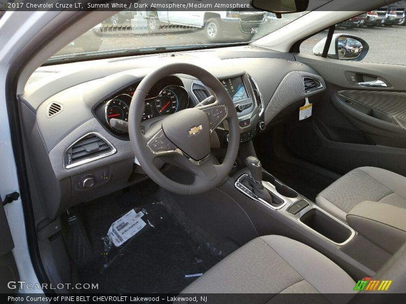 Summit White / Dark Atmosphere/Medium Atmosphere 2017 Chevrolet Cruze LT