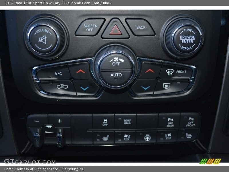 Blue Streak Pearl Coat / Black 2014 Ram 1500 Sport Crew Cab
