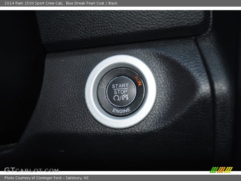 Blue Streak Pearl Coat / Black 2014 Ram 1500 Sport Crew Cab