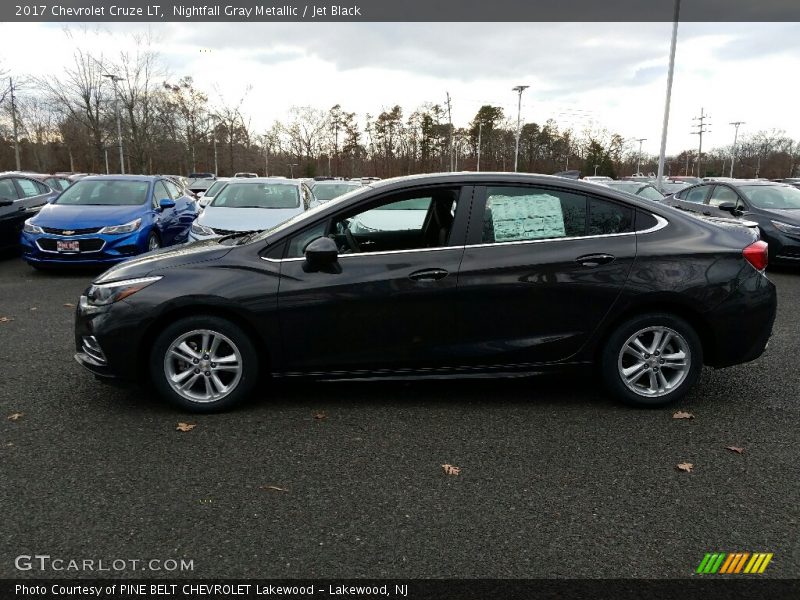 Nightfall Gray Metallic / Jet Black 2017 Chevrolet Cruze LT