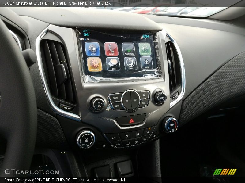 Nightfall Gray Metallic / Jet Black 2017 Chevrolet Cruze LT