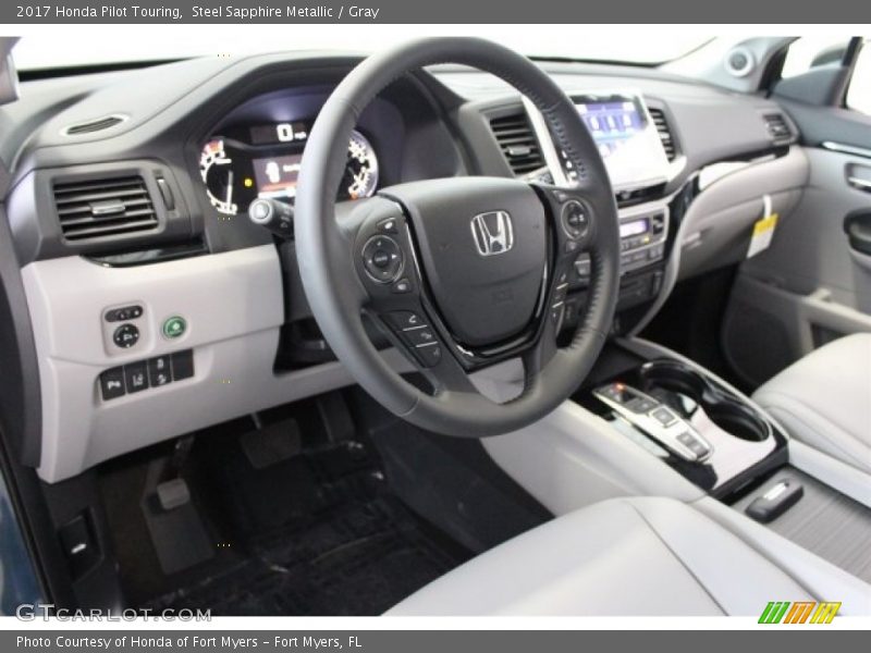  2017 Pilot Touring Gray Interior