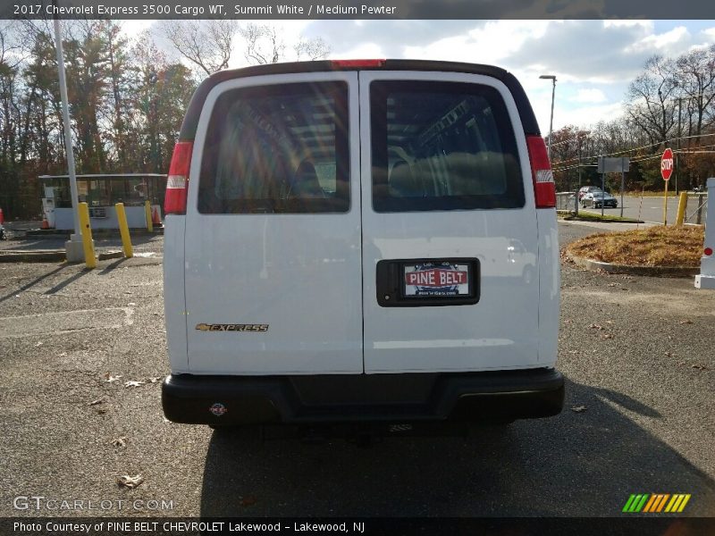 Summit White / Medium Pewter 2017 Chevrolet Express 3500 Cargo WT