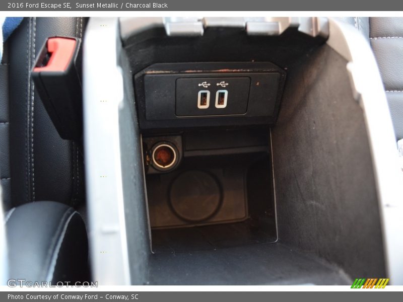 Sunset Metallic / Charcoal Black 2016 Ford Escape SE
