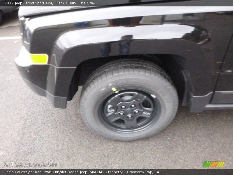 Black / Dark Slate Gray 2017 Jeep Patriot Sport 4x4