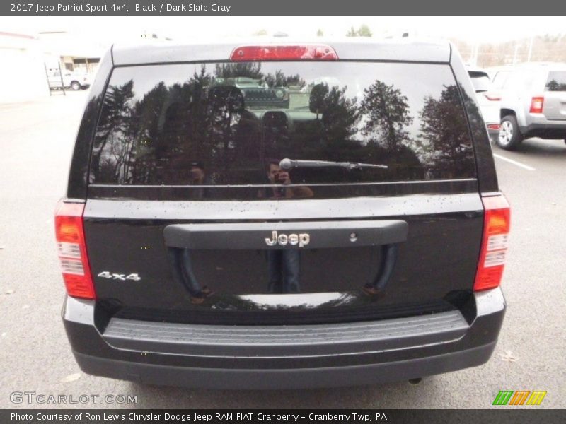 Black / Dark Slate Gray 2017 Jeep Patriot Sport 4x4