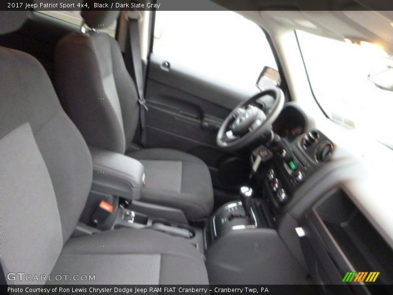 Black / Dark Slate Gray 2017 Jeep Patriot Sport 4x4