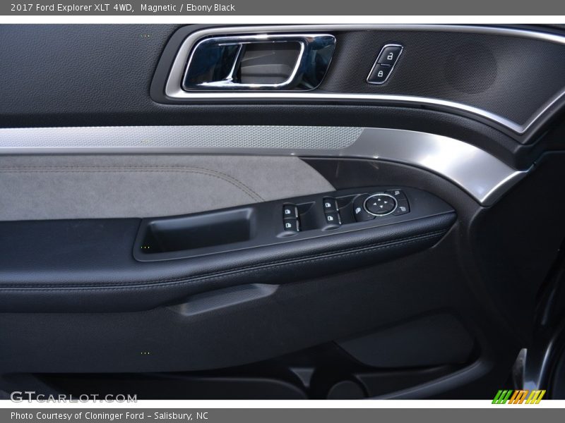 Magnetic / Ebony Black 2017 Ford Explorer XLT 4WD