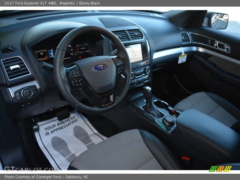 Magnetic / Ebony Black 2017 Ford Explorer XLT 4WD