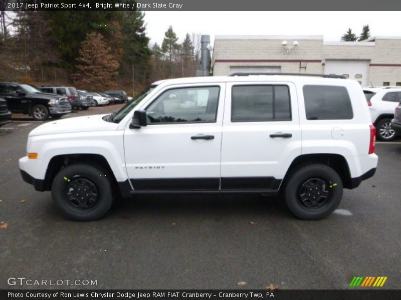 Bright White / Dark Slate Gray 2017 Jeep Patriot Sport 4x4