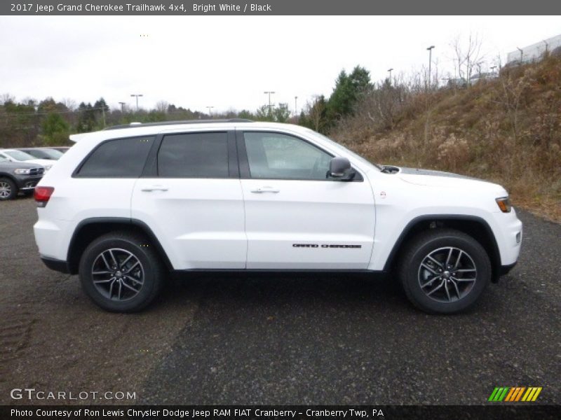 Bright White / Black 2017 Jeep Grand Cherokee Trailhawk 4x4
