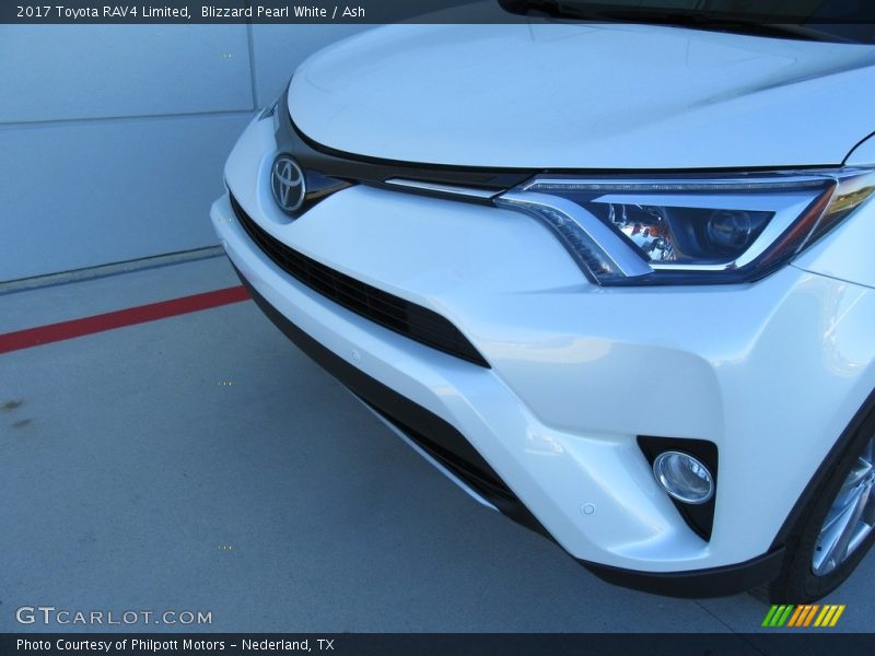 Blizzard Pearl White / Ash 2017 Toyota RAV4 Limited
