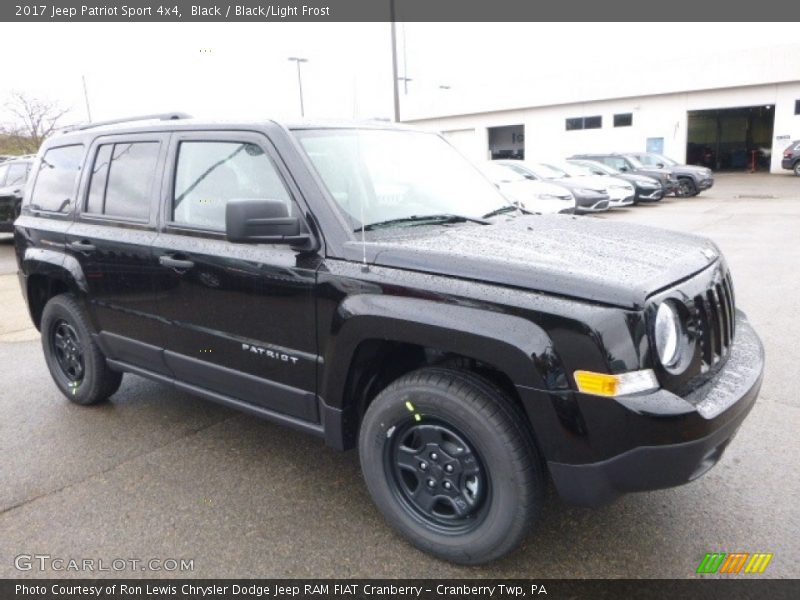 Black / Black/Light Frost 2017 Jeep Patriot Sport 4x4